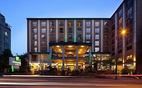 Holiday Inn & Suites Vancouver Downtown, An Ihg Hotel  3* Canada